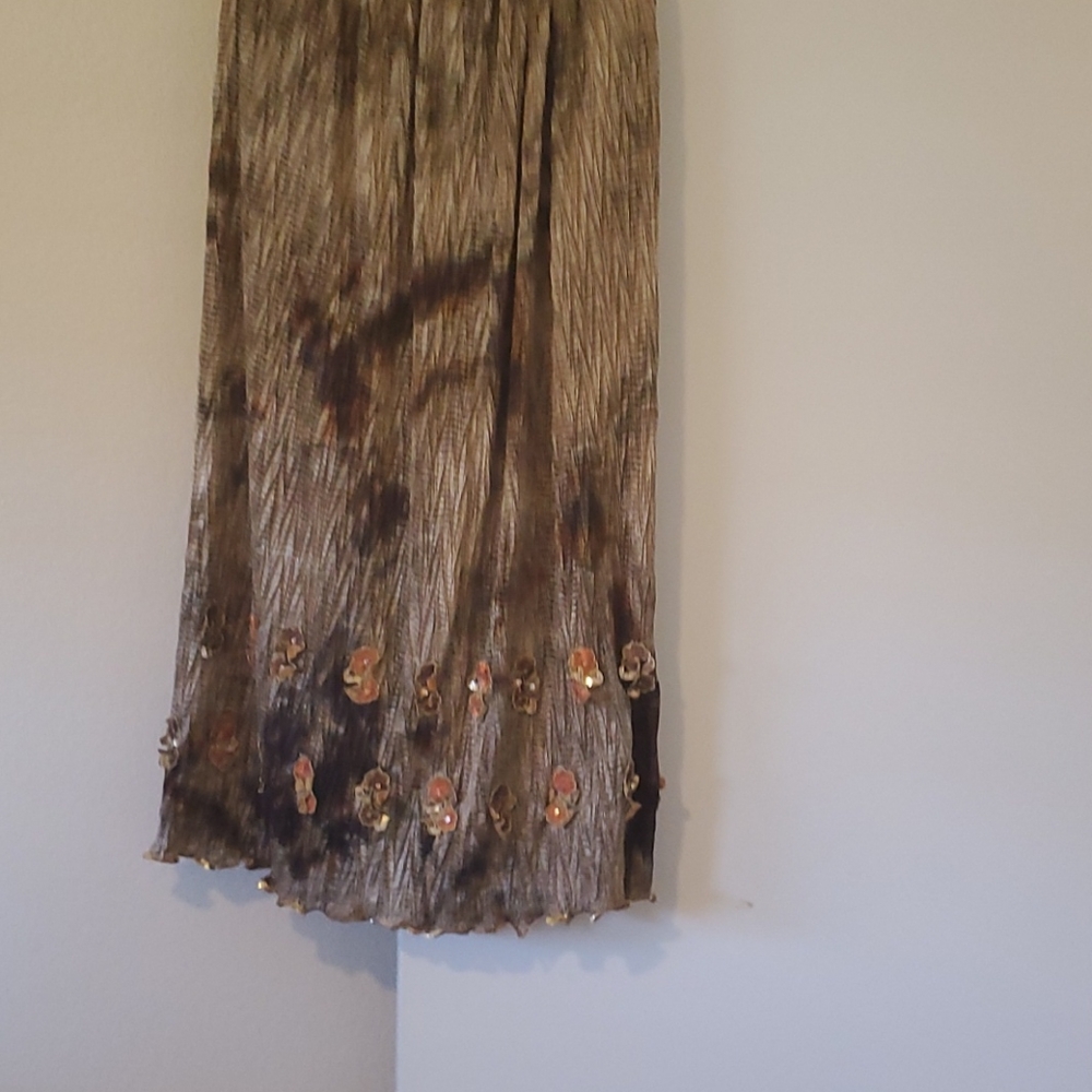 Skirt - Picture 3 of 5